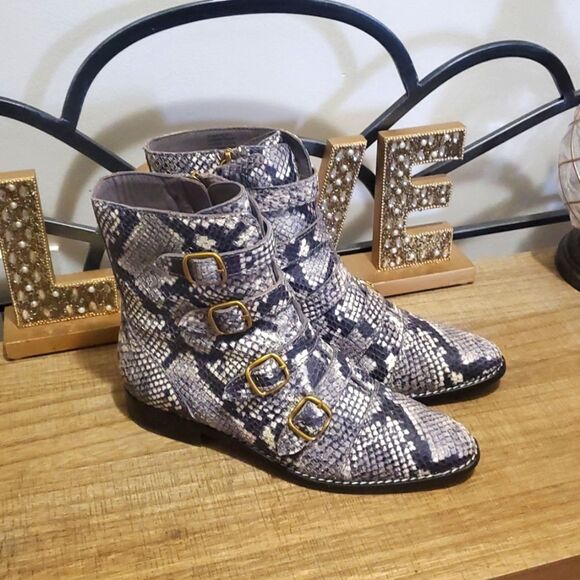 J Crew Women's Multi-Buckle Snake-Embossed Leather Moto Biker Boots Sz 7 - Picture 3 of 11